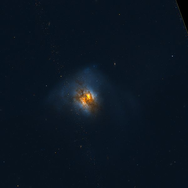 File:Apr220 Hubble WikiSky.jpg